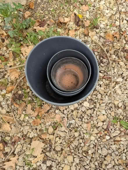 Photo of free 4 planters for house plants etc. (Sutton Pools OX14) #1