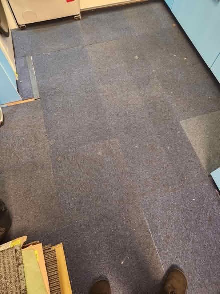 Photo of free Blue Carpet tiles 10m2 (Morecambe LA44n) #4