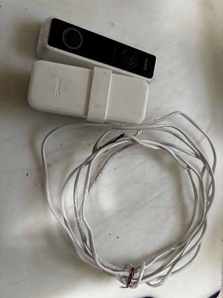 Photo of free Vivint doorbell camera (NE Washington DC (20018)) #1
