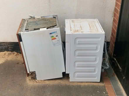 Photo of free Washing Machine and Dishwasher for Scrap (Tupsley HR1) #1