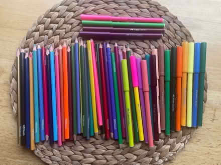 Photo of free Felt tips and colour pencils (Islington N1) #1