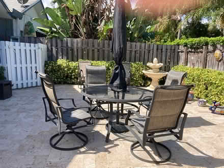 Photo of free Outdoor table and chairs and Grill (Northeast Boca Raton) #1