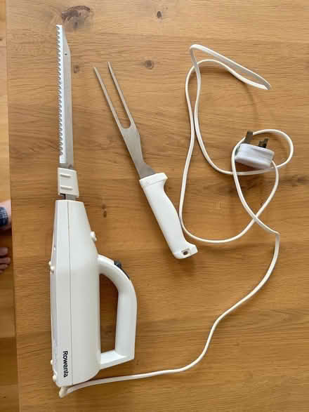 Photo of free Electric Carving Knife (Norham Manor OX2) #1