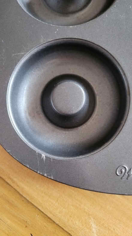 Photo of free Baked donut pan (Lilley, LU2) #2