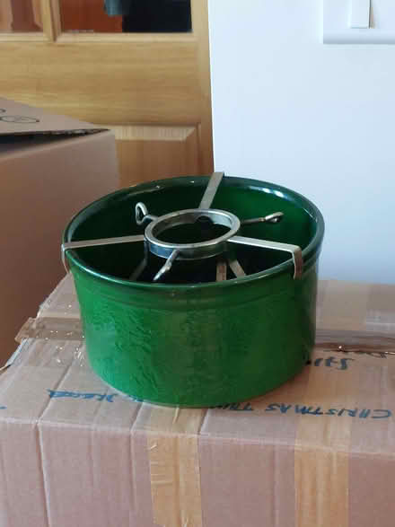 Photo of free Christmas tree pot/stand (Hampsthwaite HG3) #2