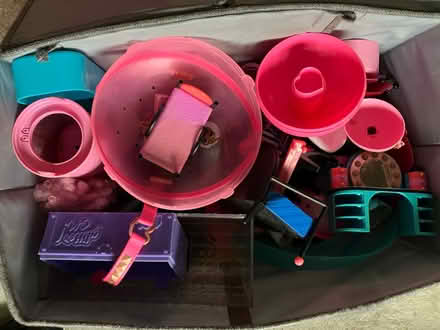 Photo of free LOL doll house accessories (ME1) #1