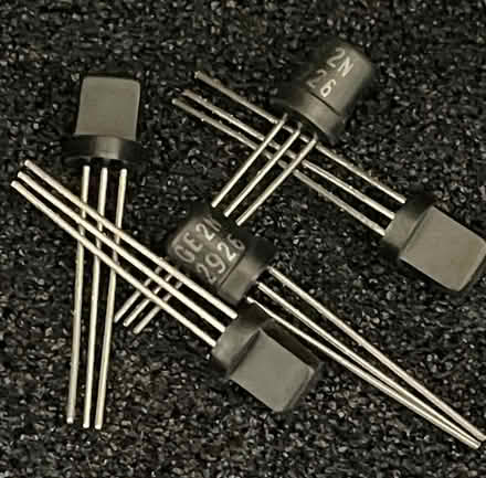 Photo of Electronic Parts (14853) #1