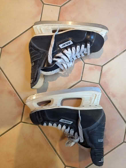 Photo of free Ice skates adult size 8 (Oxford OX3) #1