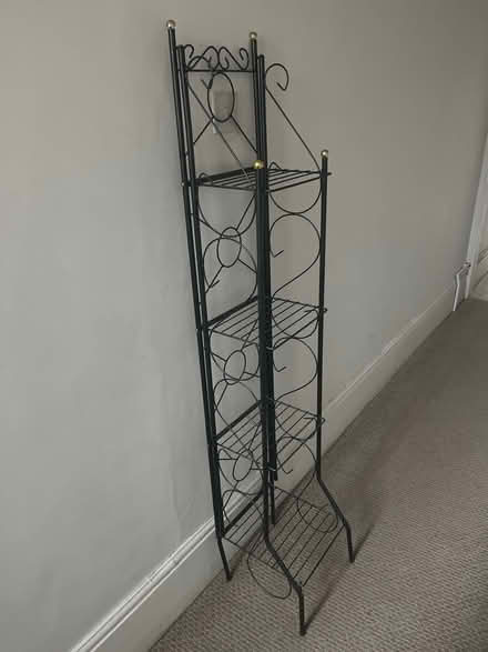 Photo of free Stand used for plants (CR7) #1