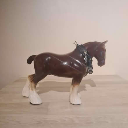 Photo of free Ceramic Horse broken leg (TW7) #1