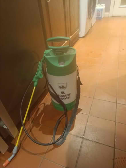 Photo of free 5LPressure Sprayer (Kentish Town NW5) #1