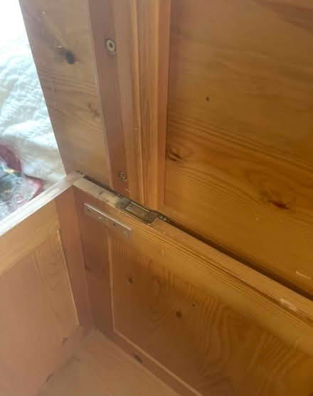 Photo of free vintage pine blanket box (bromley BR3) #2