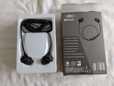 Photo of free Wireless BT earphones (Ainsdale PR8) #1