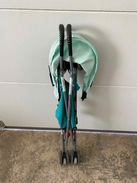 Photo of free Umbrella stroller (Lawrence Expy and Hwy 280) #4