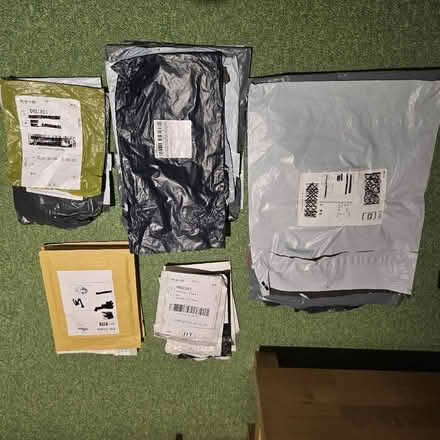Photo of free Packaging envelopes/bags (IP4) #1