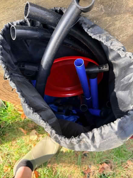 Photo of free Disc (golf?) combo set (Courts of Four Seasons) #2