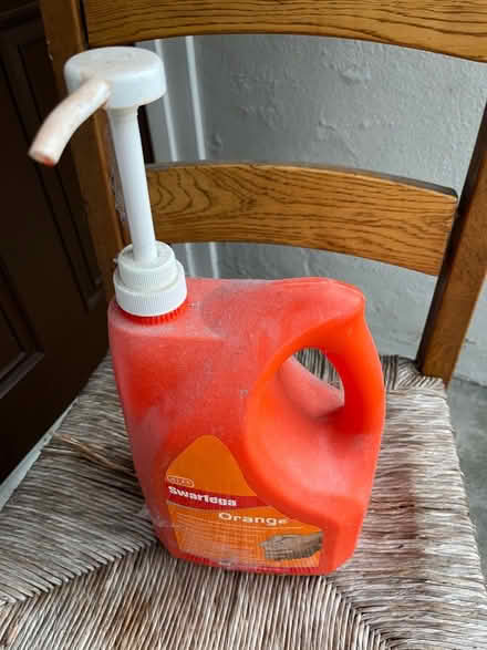 Photo of free Swarfega handcleaner (AB25) #1