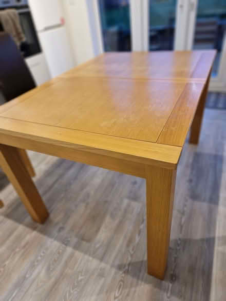 Photo of free Oak Veneer Extending Dining Table (Bracknell Forest RG42) #3