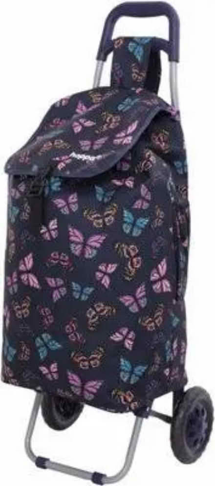 Photo of Shopping trolley (Coventry CV6) #1