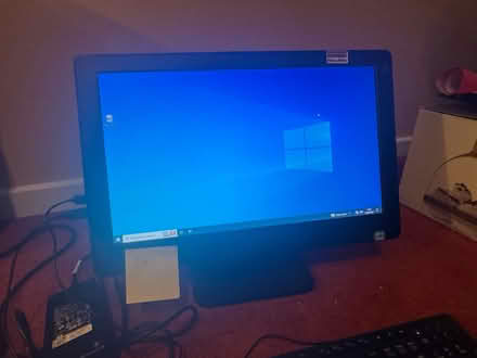 Photo of free Dell i5 AIO Win 10 (Wallingford) #1
