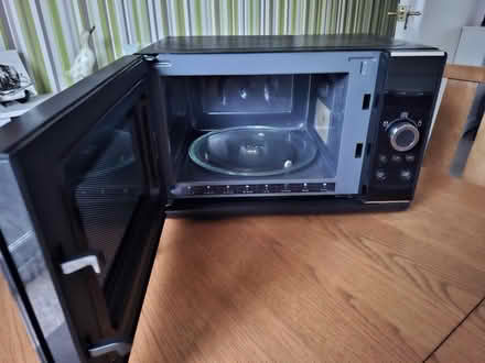 Photo of free Microwave (WR14 Malvern) #2