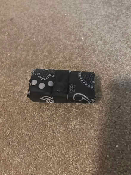 Photo of free 2 Re-usable bags (Glen Burnie) #1