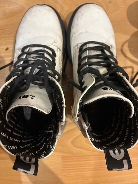 Photo of free Kids shoes (RG30) #1