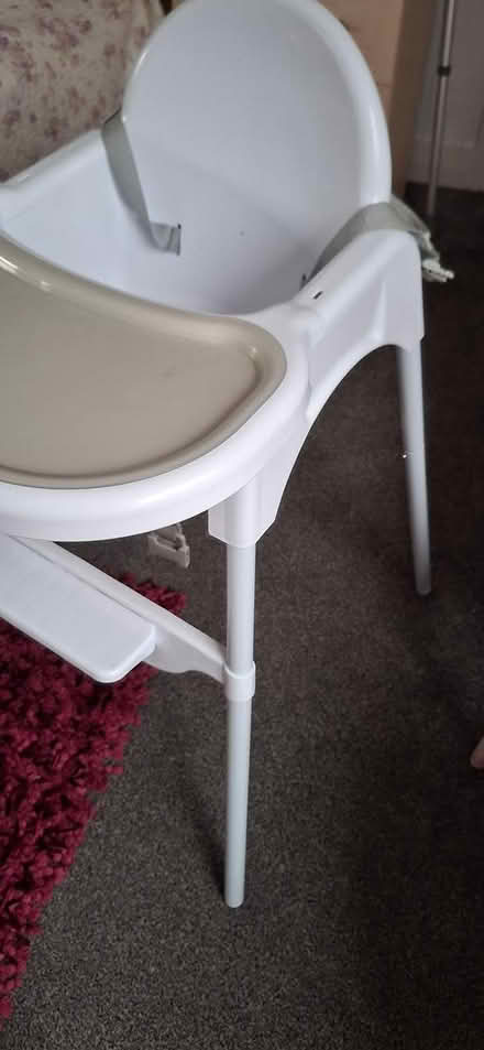 Photo of free High Chair (Landarcy SA10) #2