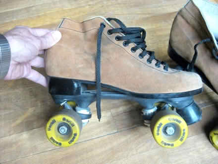 Photo of free Vintage roller skates (Vanier) #2