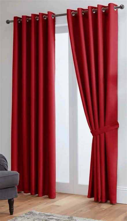 Photo of Curtains (RG30) #1