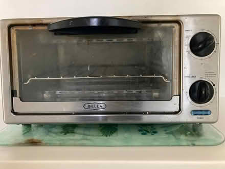 Photo of free toaster oven (Spring Hill, Somerville) #1
