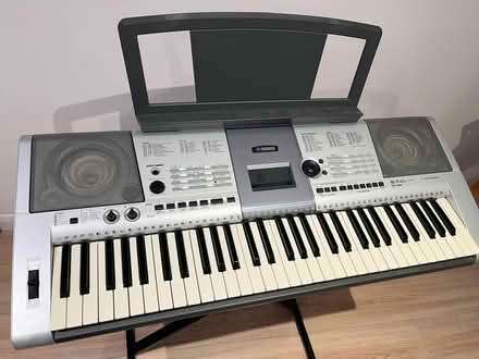 Photo of free Yamaha E403 keyboard (Horn's Mill SG13) #1