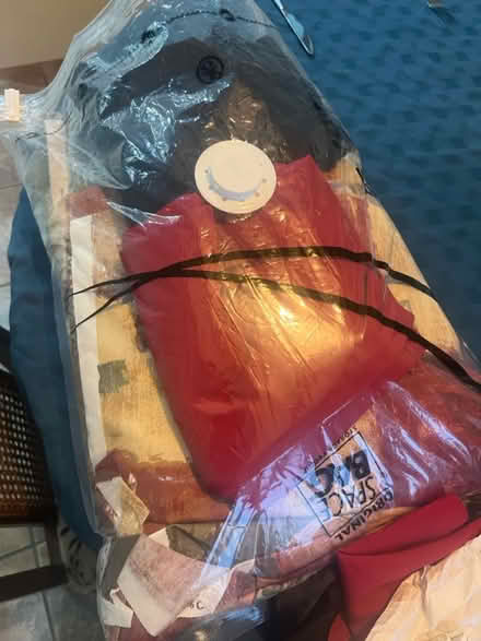 Photo of free Material for Quilting/Cushions (Maulden MK45) #3