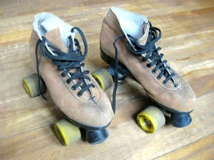 Photo of free Vintage roller skates (Vanier) #1
