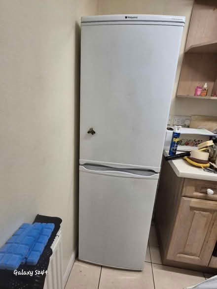 Photo of free Hotpoint fridge freezer (Hampton PE7) #1
