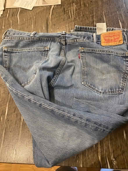 Photo of free Men’s Levis (Schaumburg) #1