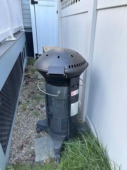 Photo of free gas BBQ grill (north cambridge) #3