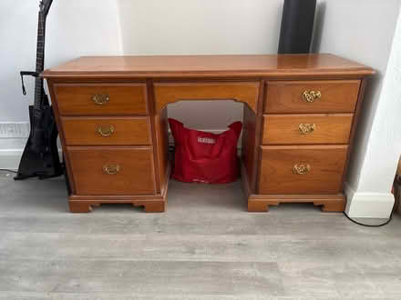 Photo of free Dressing table (New southgate N11) #1