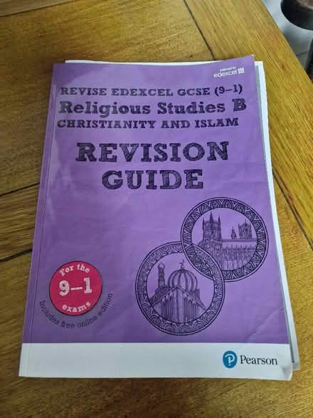 Photo of free Religious Studies GCSE Revision guide (Tuffley GL1) #1