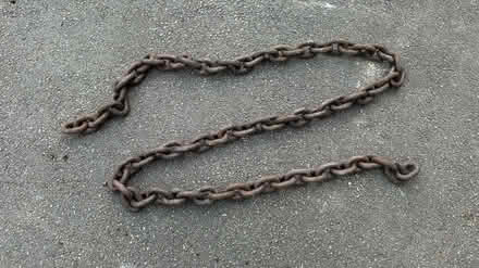 Photo of free Old Iron Chain 8’ (Bingley BD16) #1