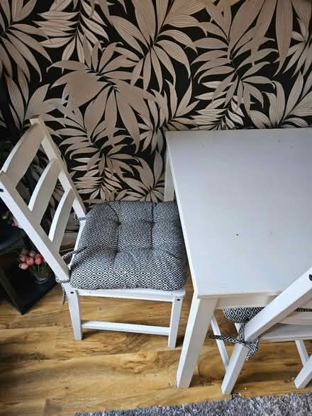 Photo of free Ikea table and 4 chairs (HU17 Beverly) #4