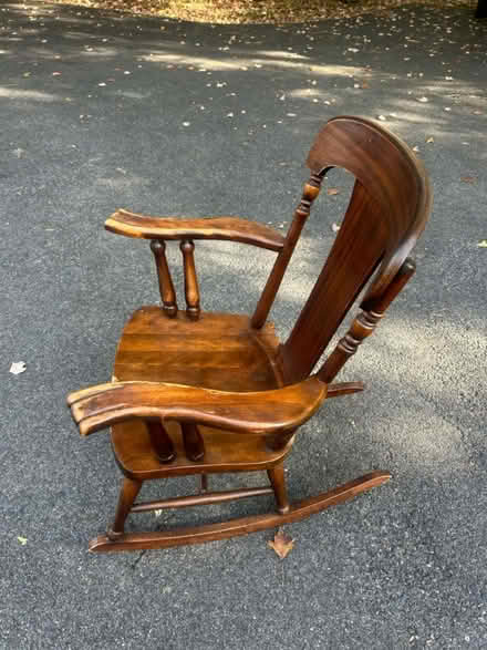 Photo of free Rocking chair (West chester) #2