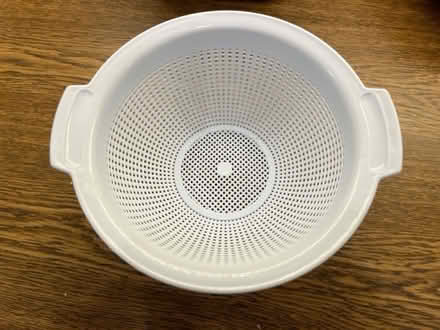Photo of free White plastic colander (Marston OX3) #2