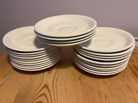 Photo of free 24 white saucers (Milton CB24) #1