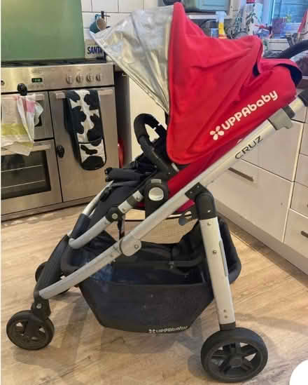 Photo of Uppababy pushchair (B152dx) #1