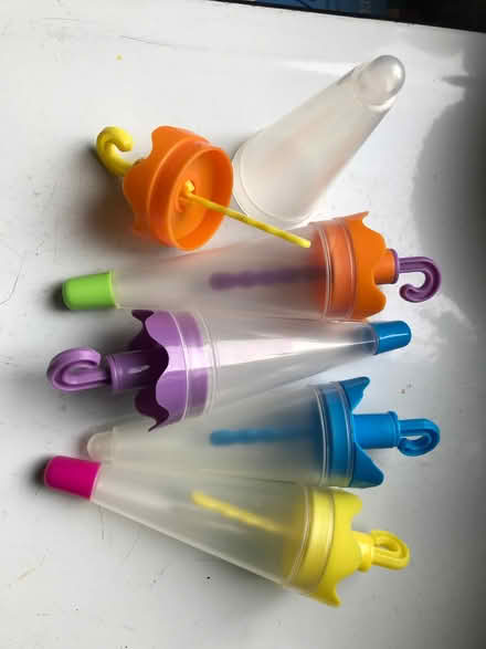 Photo of free Ice lolly moulds (CO11) #1