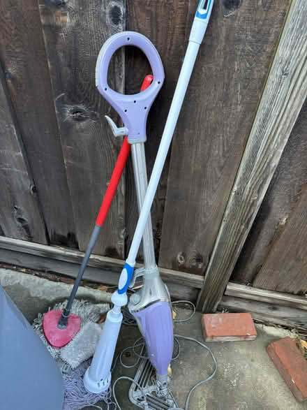 Photo of free mops and Shark steam mop (Mitty High area) #1