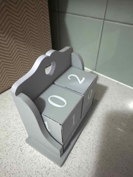 Photo of free Shabby chic wooden date (Coalpit Heath BS36) #2