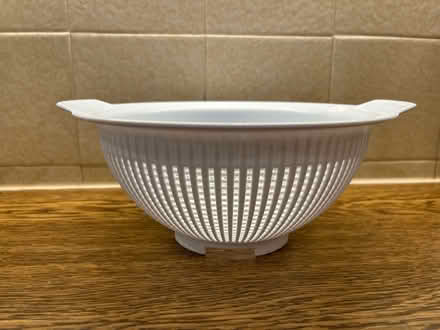 Photo of free White plastic colander (Marston OX3) #1