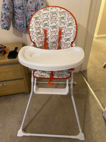 Photo of free High chair (Hendon. NW4) #1